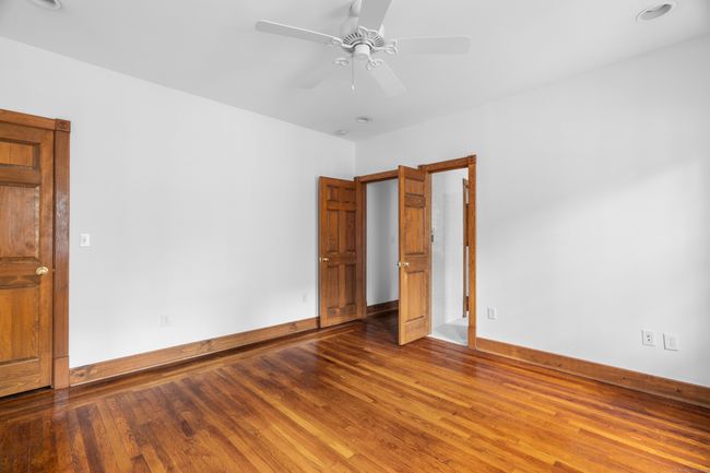 623 Whitney Ave, Home with 21 bedrooms, 13 bathrooms and 12 parking in New Haven CT | Image 12