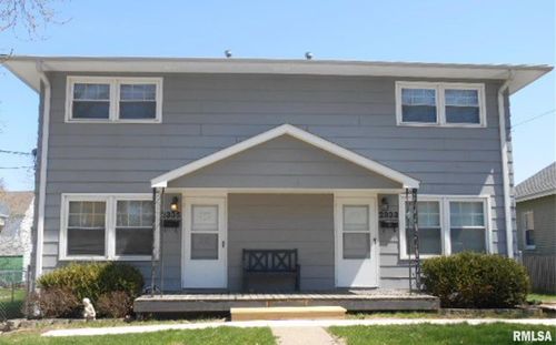 2333 Jefferson Ave, Davenport, IA, 52803-2618 | Card Image