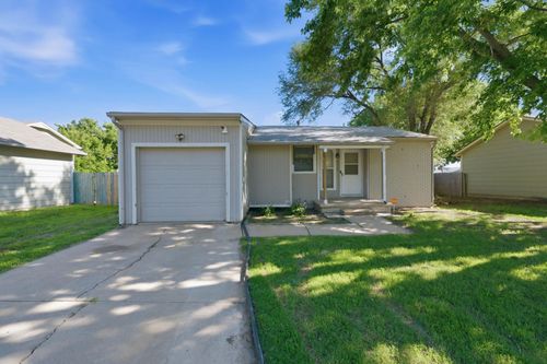 3008 W Maxwell Ave, Wichita, KS, 67217-1331 | Card Image