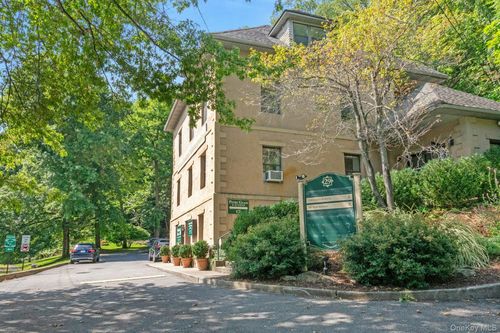 3rd-29 Haines Rd, Bedford Hills, NY, 10507-1206 | Card Image