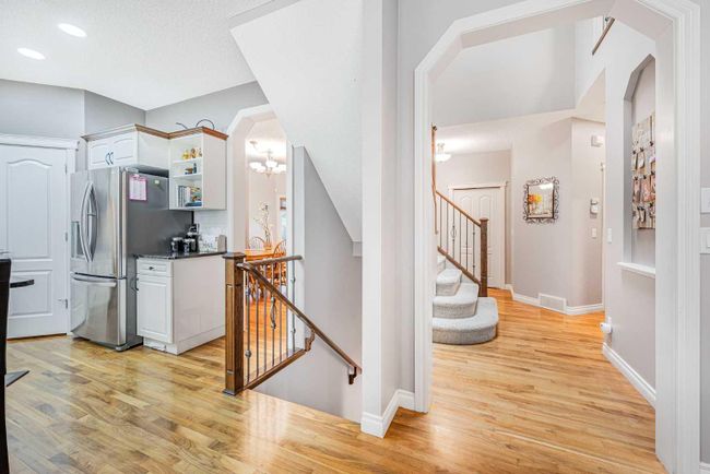 11 Chapala Terrace Se, Home with 4 bedrooms, 3 bathrooms and 4 parking in Calgary AB | Image 27