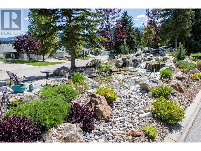 APT-4 - 2675 Pine Ave, Home with 3 bedrooms, 3 bathrooms and 3 parking in Lumby BC | Image 33