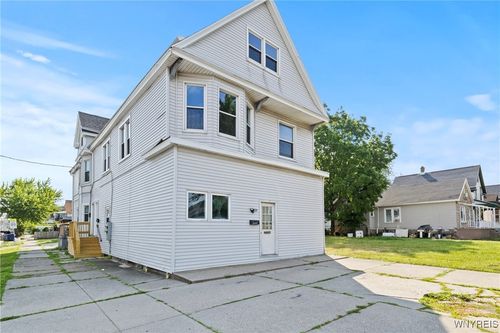 877 Prospect Ave, Buffalo, NY, 14213-2120 | Card Image