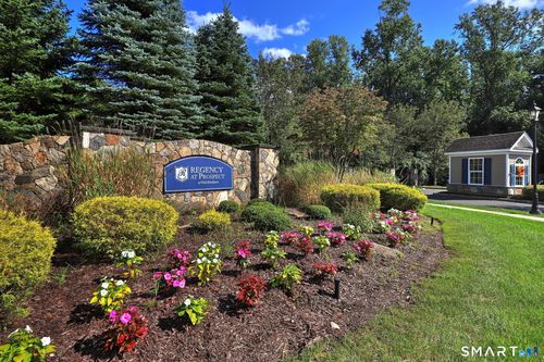 104-104 Cherry Cir, Prospect, CT, 06712-6412 | Card Image