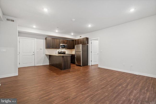 UNIT-402 - 4217 Chestnut St, Condo with 2 bedrooms, 2 bathrooms and null parking in PHILADELPHIA PA | Image 9