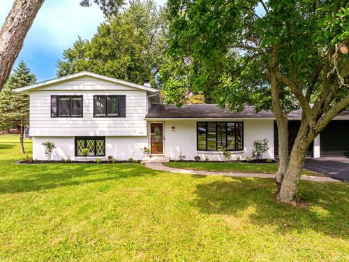 1125 N Bittersweet Ln, Muncie, IN, 47304-3256 | Card Image