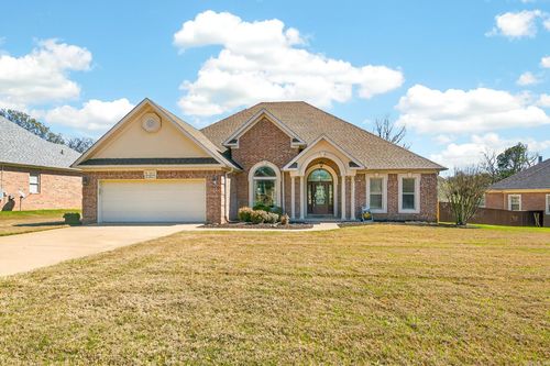 50 Hickory Bend Dr, Cabot, AR, 72023-8183 | Card Image
