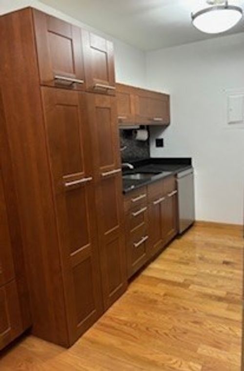 apt-208-50 Broadlawn Park, Chestnut Hill, MA, 02467-3510 | Card Image
