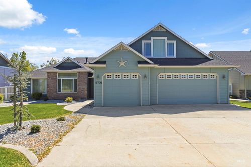 9701 W Penhurst Dr, Star, ID, 83669-5663 | Card Image