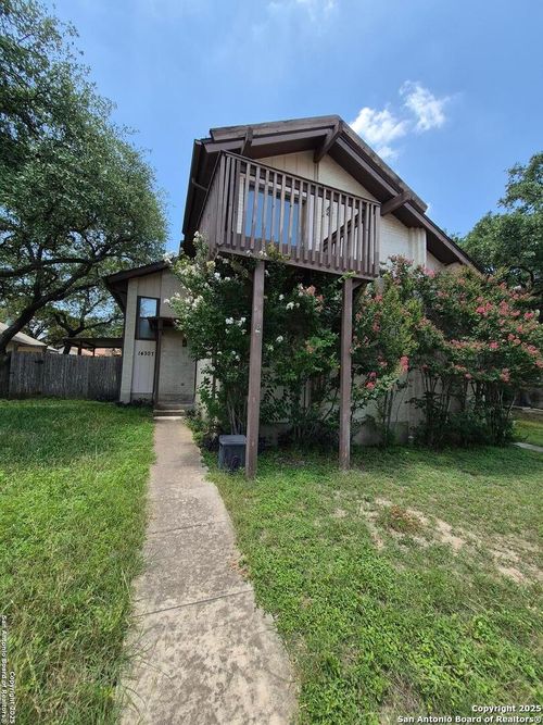 14307 Indian Woods, San Antonio, TX, 78249-2047 | Card Image