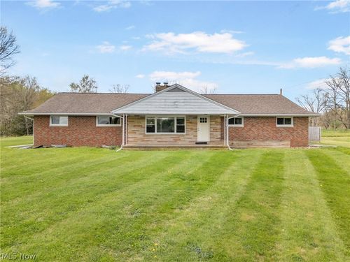 14177 Millersburg Road Sw, Navarre, OH, 44662 | Card Image
