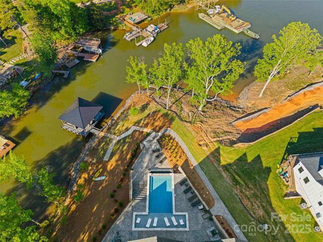 385 Squirrel Ln, House other with 5 bedrooms, 8 bathrooms and null parking in Lake Wylie SC | Image 45