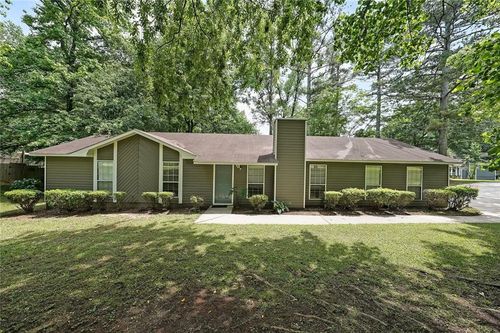 5807 Christopher Ln, Lithonia, GA, 30058-5615 | Card Image