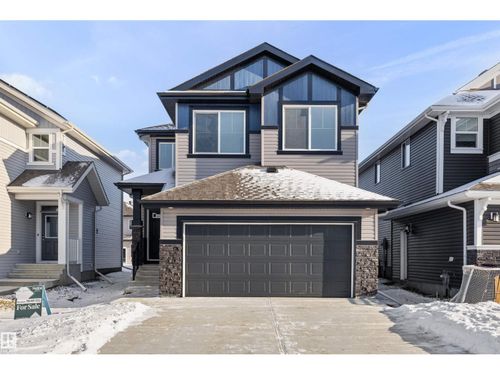 122 Sunland Way, Sherwood Park, AB, T8H2Y6 | Card Image