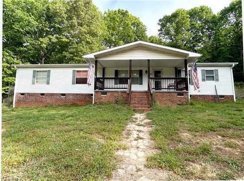 143 Sunchaser Trl, Mocksville, NC, 27028-5380 | Card Image