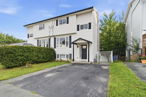 119 Waterwheel Cres, House with 3 bedrooms, 2 bathrooms and null parking in Middle Sackville NS | Card Image
