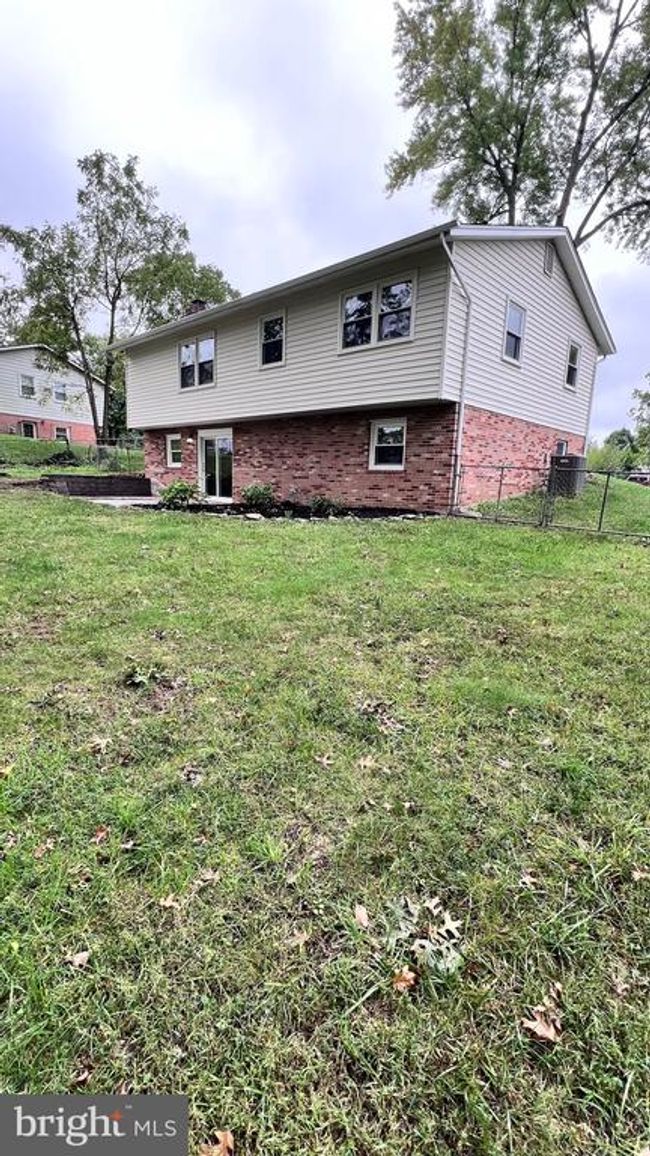 10017 Copeland Dr, House other with 4 bedrooms, 3 bathrooms and null parking in MANASSAS VA | Image 8