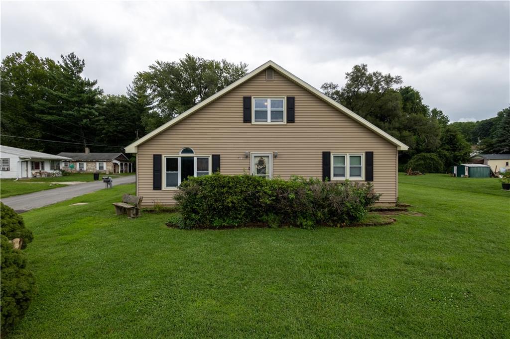 King Hill Ave, Saint Joseph, MO 64504