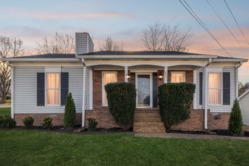 5301 Village Way, Nashville, TN, 37211-6235 | Card Image