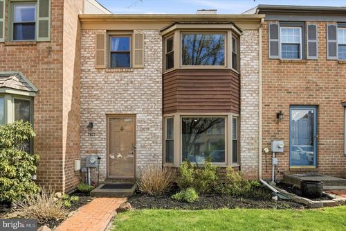 3923 Gatehouse Ln, SKIPPACK, PA, 19474 | Card Image