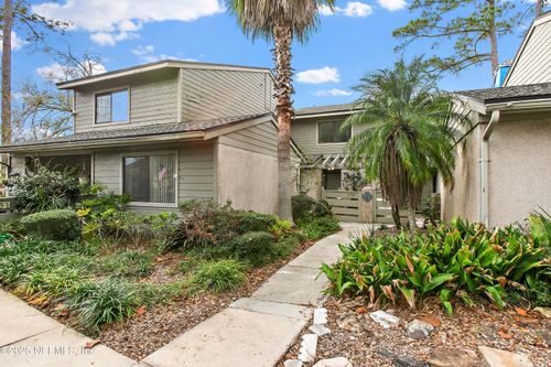 1152-7701 Baymeadows Cir W, Jacksonville, FL, 32256-7794 | Card Image