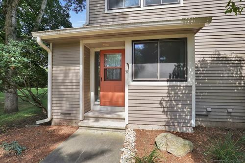 51-51 Pequot Dr, Rocky Hill, CT, 06067-3151 | Card Image