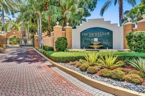 6602-19655 E Country Club Dr, Aventura, FL, 33180-2890 | Card Image