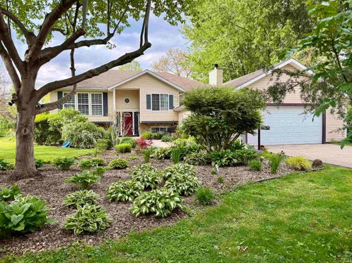 23675 Cole Street, Elkhart, IN, 46516-6105 | Card Image