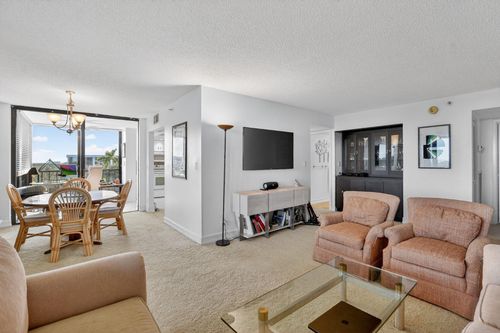 apt-972-7835 Lakeside Blvd, Boca Raton, FL, 33434-6268 | Card Image