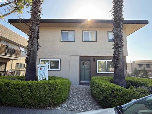 1330 Mt Pisgah Rd, Walnut Creek, CA, 94596-4875 | Card Image