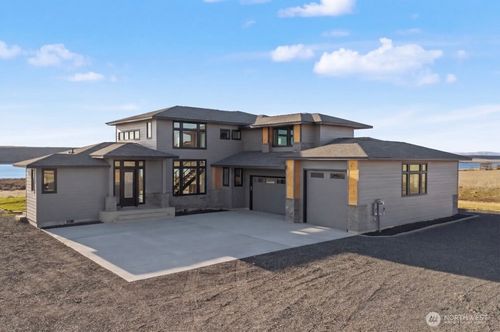 6988 Stonecrest Rd Ne, Moses Lake, WA, 98837 | Card Image