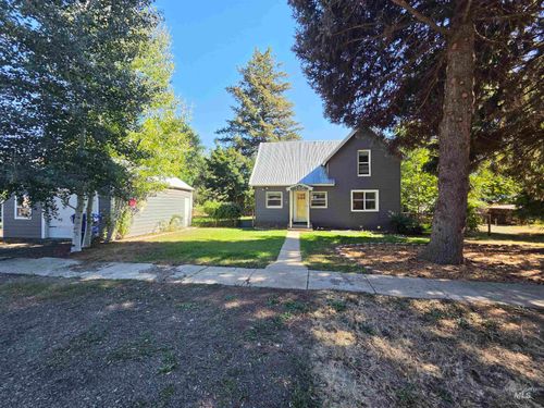 140 S 1st St, Cambridge, ID, 83610-7702 | Card Image