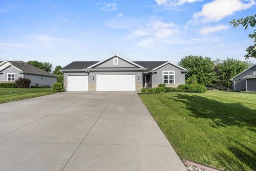 N2334 Heavenly Drive, Greenville, WI, 54942 | Card Image