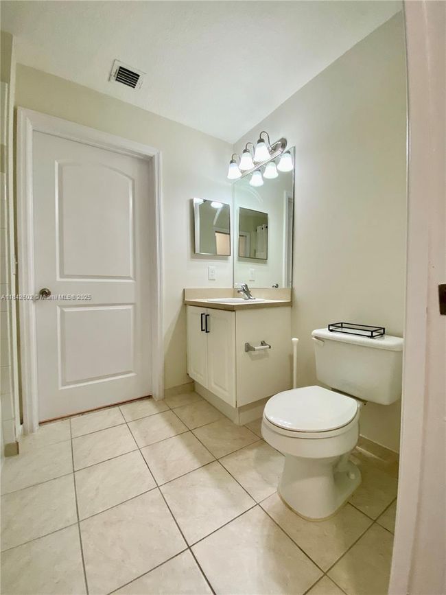 APT-305 - 11032 Legacy Dr, Condo with 2 bedrooms, 2 bathrooms and null parking in Palm Beach Gardens FL | Image 25