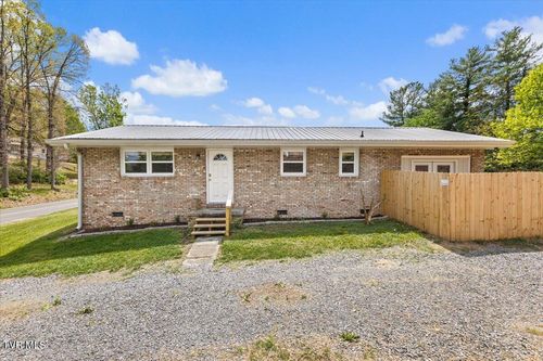 1321 Haga Rd, Kingsport, TN, 37660-5419 | Card Image
