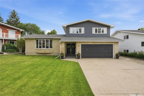 346 Highbury Terr, Saskatoon, SK, S7H4X8 | Card Image