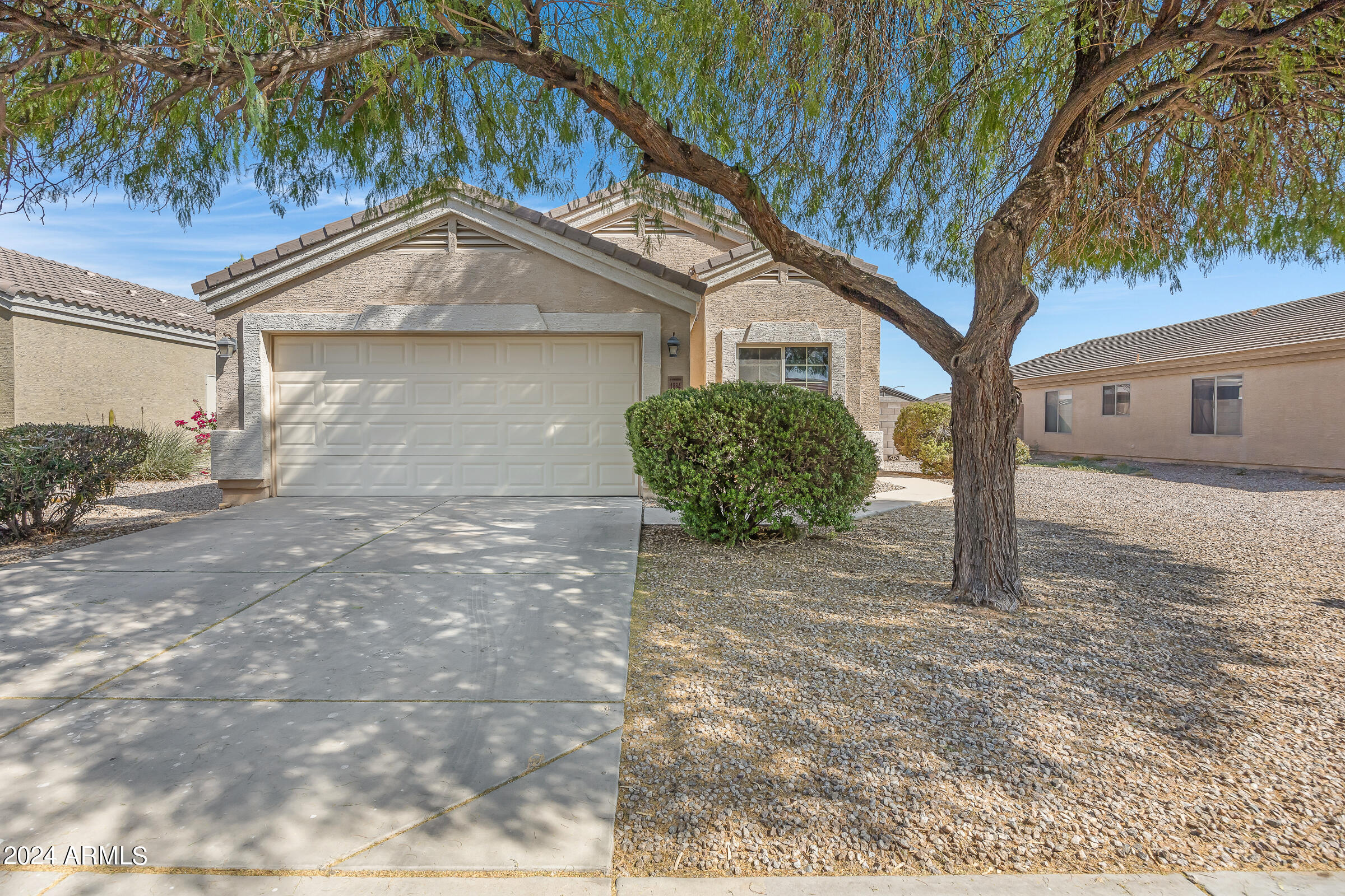 1864 E Kachina Drive, For Sale in Casa Grande Zoocasa