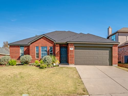 316 Tarpan Trl, Celina, TX, 75009-4607 | Card Image