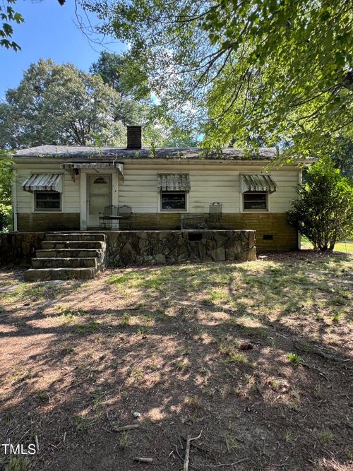 716 Williamsboro St, Oxford, NC, 27565-3035 | Card Image