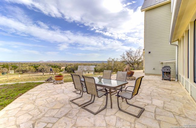 1259 Benton Creek Rd, House other with 2 bedrooms, 3 bathrooms and null parking in Medina TX | Image 38