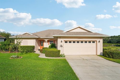 81 Fairway Cir, UMATILLA, FL, 32784-8654 | Card Image