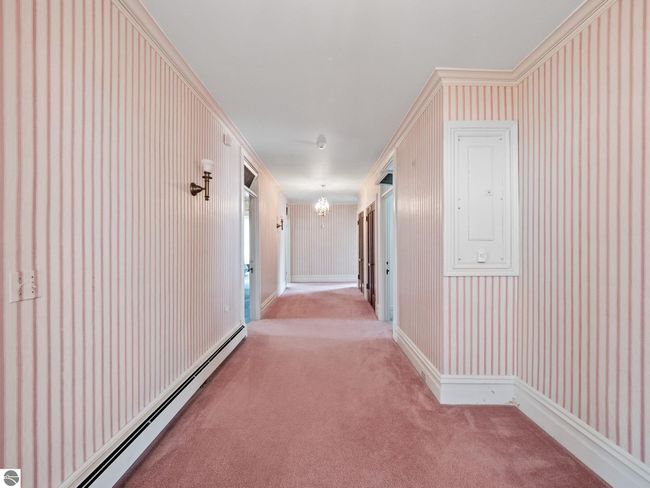 431 Michigan Ave, House other with 10 bedrooms, 7 bathrooms and null parking in Charlevoix MI | Image 52