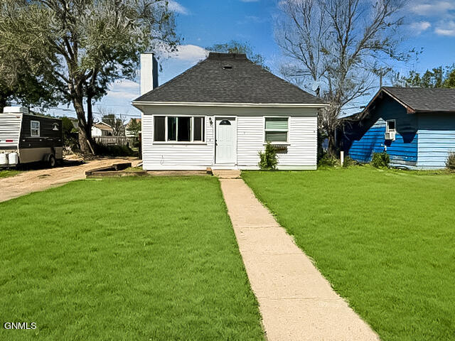 4th Ave, Williston, ND 58801