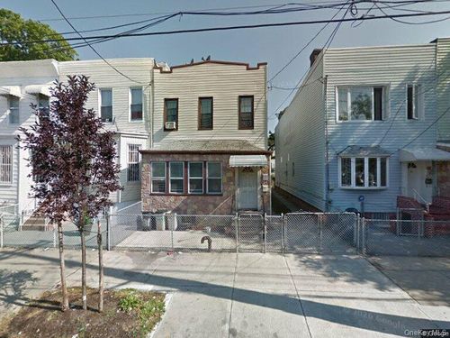 81 Mckinley Ave, Brooklyn, NY, 11208-2822 | Card Image