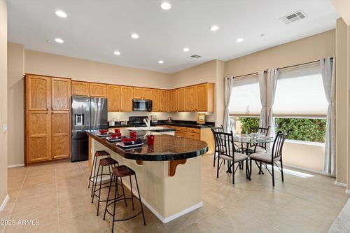 12379 W Hedge Hog Pl, Peoria, AZ, 85383-2565 | Card Image