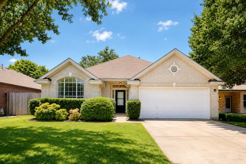 8002 Elkhorn Mountain Trl, Austin, TX, 78729-6410 | Card Image