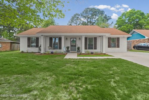 12317 Charwood Ave, Gulfport, MS, 39503-2438 | Card Image