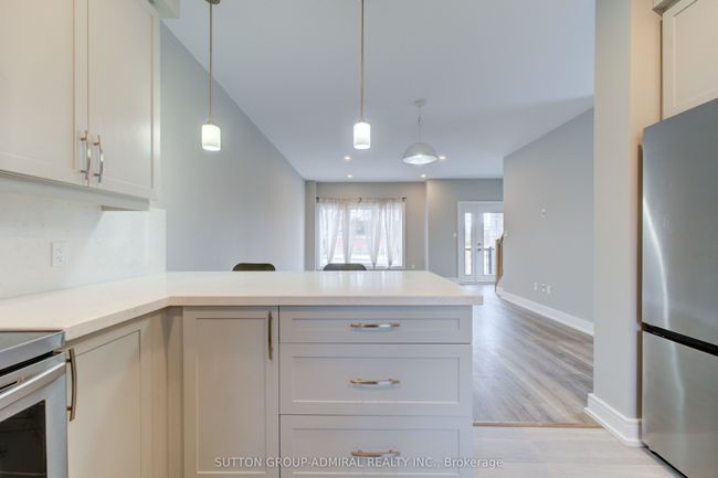 25 - 33 Jarvis St, House attached with 3 bedrooms, 3 bathrooms and 1 parking in Brantford ON | Image 15