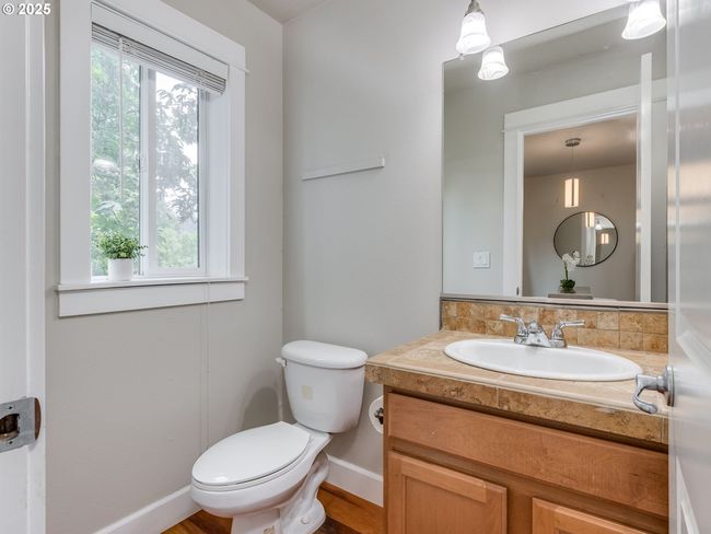 4819 Sw Beaverton Hillsdale Hwy, House attached with 2 bedrooms, 2 bathrooms and 2 parking in Portland OR | Image 15