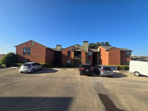 215-5909 Lake Hubbard Pkwy, Garland, TX, 75043-4577 | Card Image